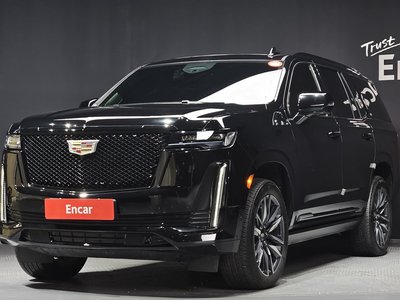 CADILLAC ESCALADE 5TH GENERATION - 1