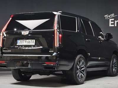 CADILLAC ESCALADE 5TH GENERATION - 4