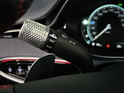 صورة مصغرة 30 لـ 2021 Genesis GV70