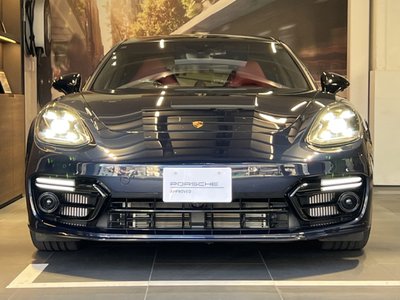 PORSCHE PANAMERA - 2