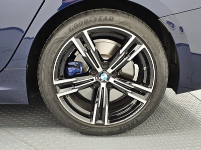 صورة 8 لـ 2025 BMW 3 SERIES