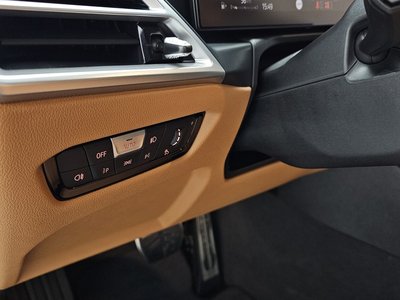 2025 BMW 3 SERIES — миниатюра 25