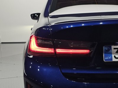 صورة 10 لـ 2025 BMW 3 SERIES