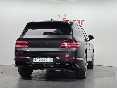 GENESIS GV80 - 3