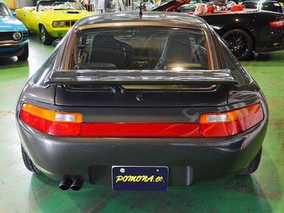 صورة 4 لـ 1992 Porsche 928