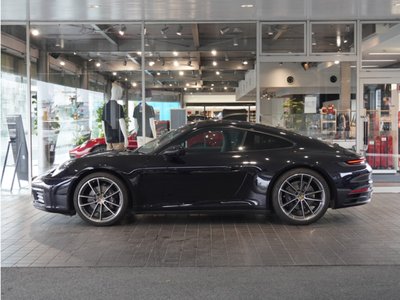 PORSCHE 911 - 4