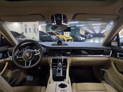 2020 Porsche PANAMERA 照片 10