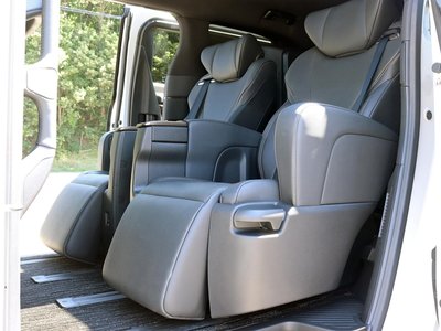 2023 Toyota ALPHARD 缩略图 23