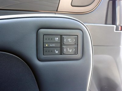 2023 Toyota ALPHARD 缩略图 24