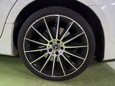 MERCEDES-BENZ CLS - 6