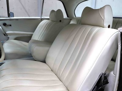 MERCEDES-BENZ S-CLASS - 8