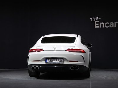 MERCEDES-BENZ GT AMG - 4