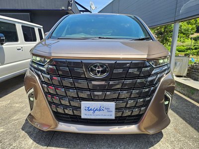 TOYOTA ALPHARD - 2