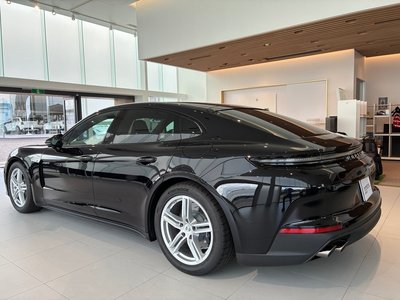 2026 Porsche PANAMERA 照片 5
