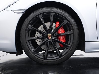 2017 Porsche 718 — фото 5