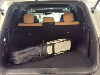 صورة مصغرة 11 لـ 2025 Lexus LX