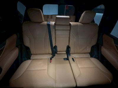 صورة مصغرة 44 لـ 2025 Lexus LX