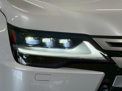 صورة مصغرة 19 لـ 2025 Lexus LX