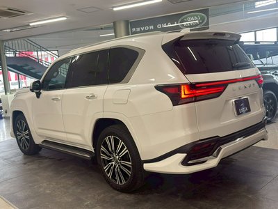 صورة 7 لـ 2025 Lexus LX