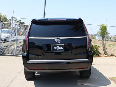 CADILLAC ESCALADE - 7