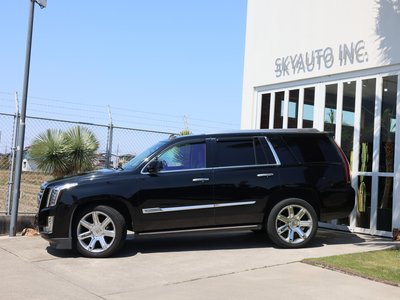 CADILLAC ESCALADE - 2