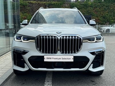 2021 BMW X7 照片 2