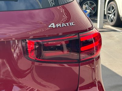 MERCEDES-BENZ GLB - 9