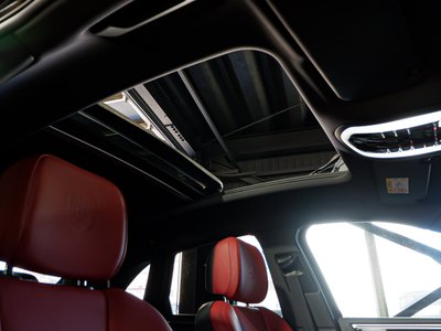 PORSCHE MACAN - 3