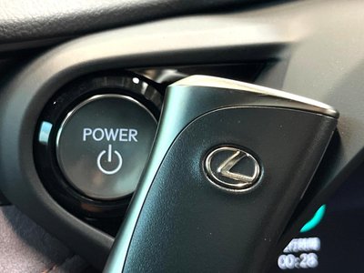2024 Lexus LBX thumbnail 30
