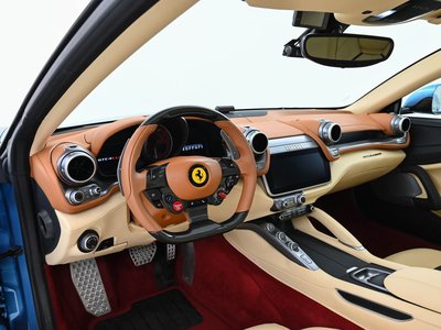 FERRARI GTC4 LUSSO - 3