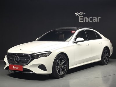 MERCEDES-BENZ E-CLASS - 1