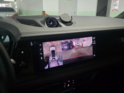 2025 Porsche CAYENNE 照片 9