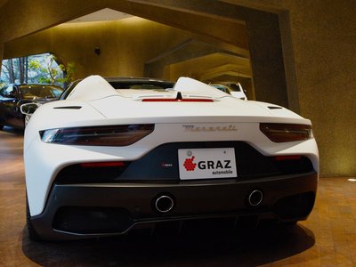 MASERATI MC20 CIELO - 10