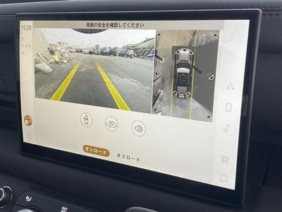 LAND ROVER DEFENDER - 8