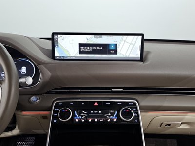 2022 Genesis GV80 — миниатюра 14