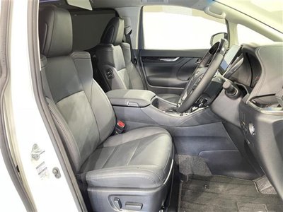 2022 Toyota ALPHARD — миниатюра 12