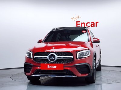 MERCEDES-BENZ GLB - 2