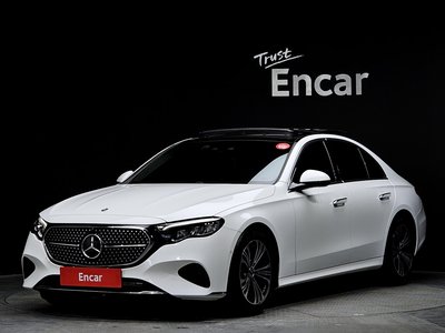 MERCEDES-BENZ E-CLASS - 1