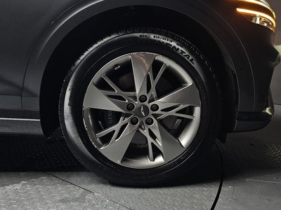 2022 Genesis GV70 photo 8