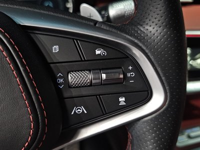 2022 Genesis GV70 — миниатюра 20