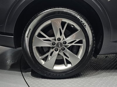 2022 Genesis GV70 photo 6