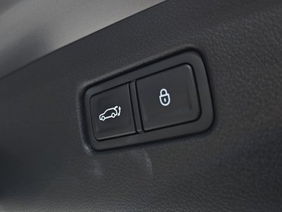 2022 Genesis GV70 — миниатюра 26