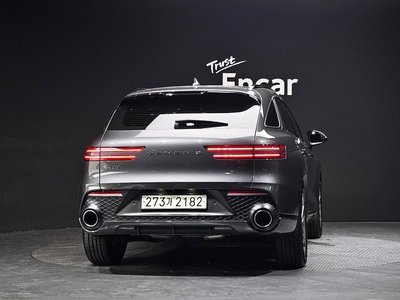 2022 Genesis GV70 photo 4