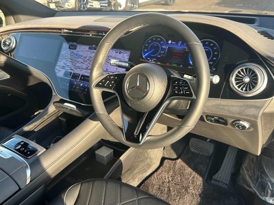 MERCEDES-BENZ EQS - 4