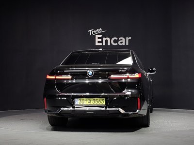 BMW 7 SERIES - 4