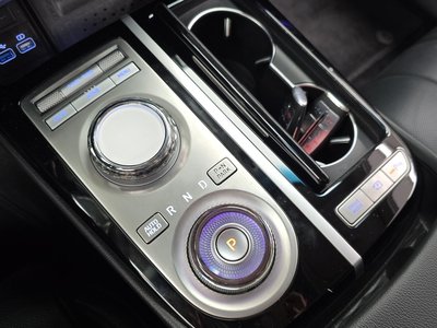 GENESIS G80 (RG3) - 9