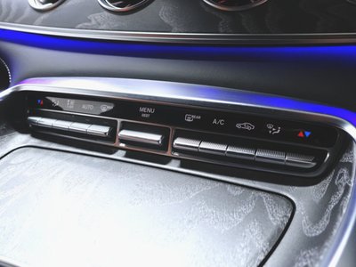 2023 Mercedes-BENZ GT AMG 缩略图 18