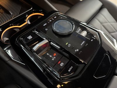 2026 BMW 5 SERIES 照片 9