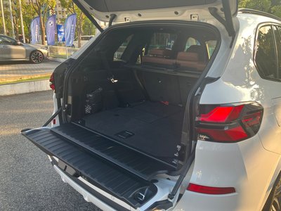 2025 BMW X5 — миниатюра 26