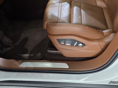 2021 Porsche CAYENNE 缩略图 29